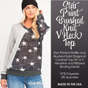 STAR PRINT BRUSHED KNIT V NECK TOP